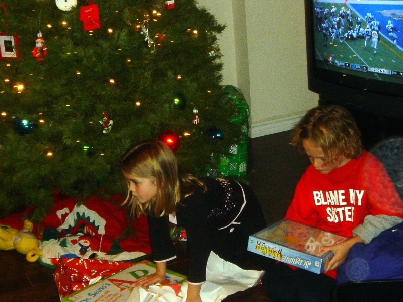 2006-12-25-Christmas-Day-03-J&H-Home.jpg